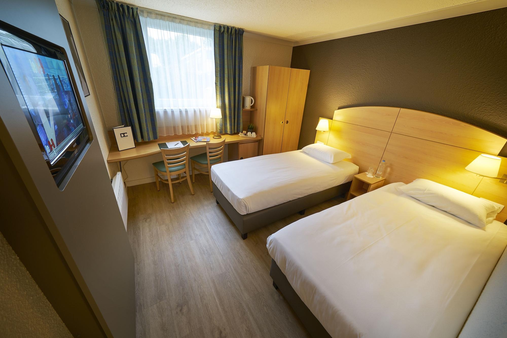 Dc Hotel & Restaurant Brussels South Anderlecht エクステリア 写真