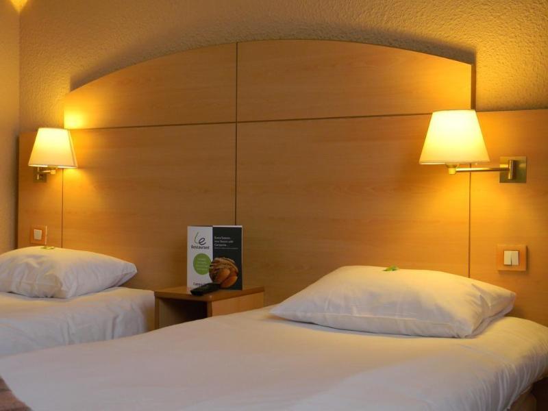 Dc Hotel & Restaurant Brussels South Anderlecht エクステリア 写真