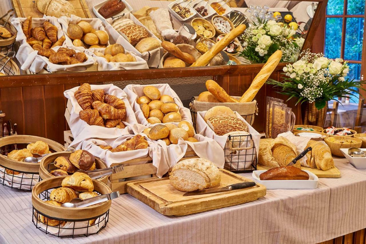 Dc Hotel & Restaurant Brussels South Anderlecht エクステリア 写真