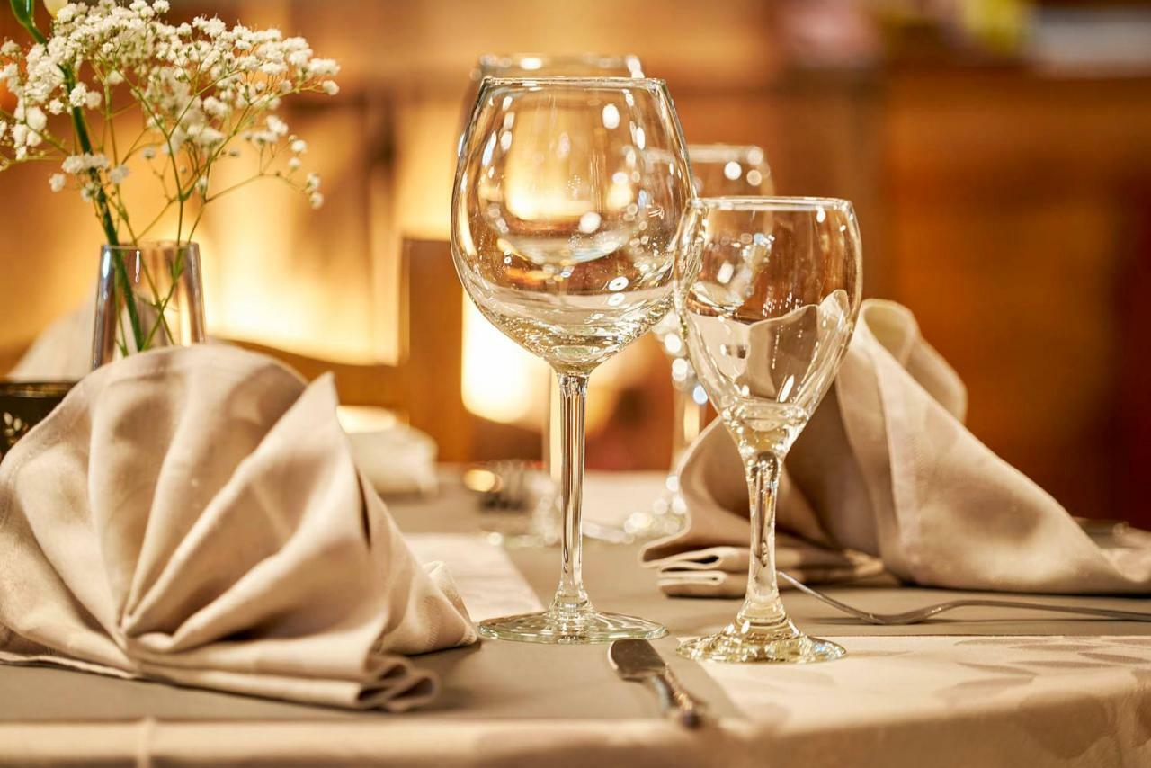 Dc Hotel & Restaurant Brussels South Anderlecht エクステリア 写真