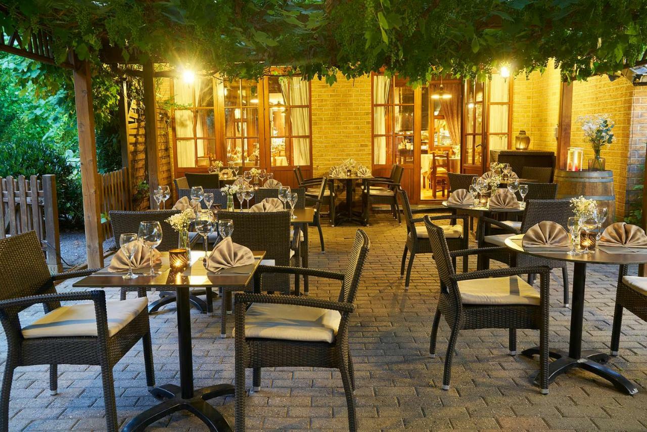 Dc Hotel & Restaurant Brussels South Anderlecht エクステリア 写真